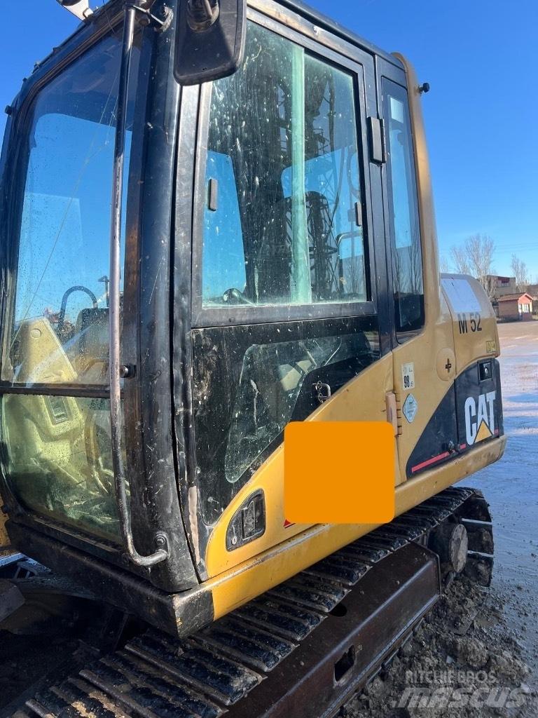 CAT 307 C Средни екскаватори 7т - 12т