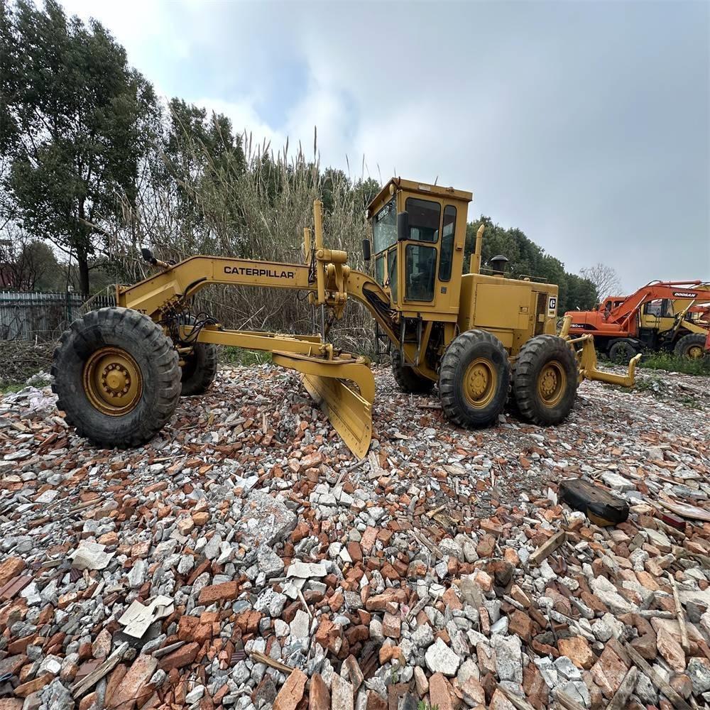 CAT 140 G Грейдери