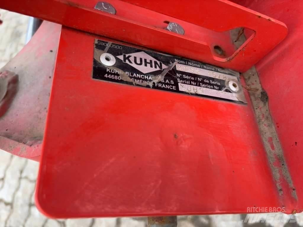 Kuhn Deltis 1302 Прикачни пръскачки
