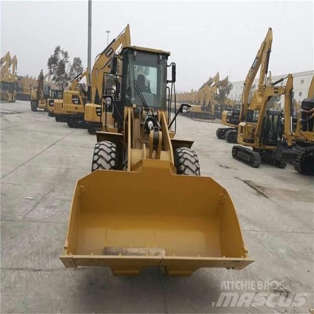 CAT 950G Колесни товарачи
