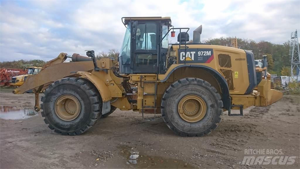 CAT 972MXE Колесни товарачи