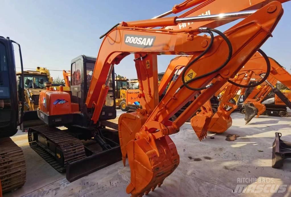Doosan DH55 Верижен екскаватор