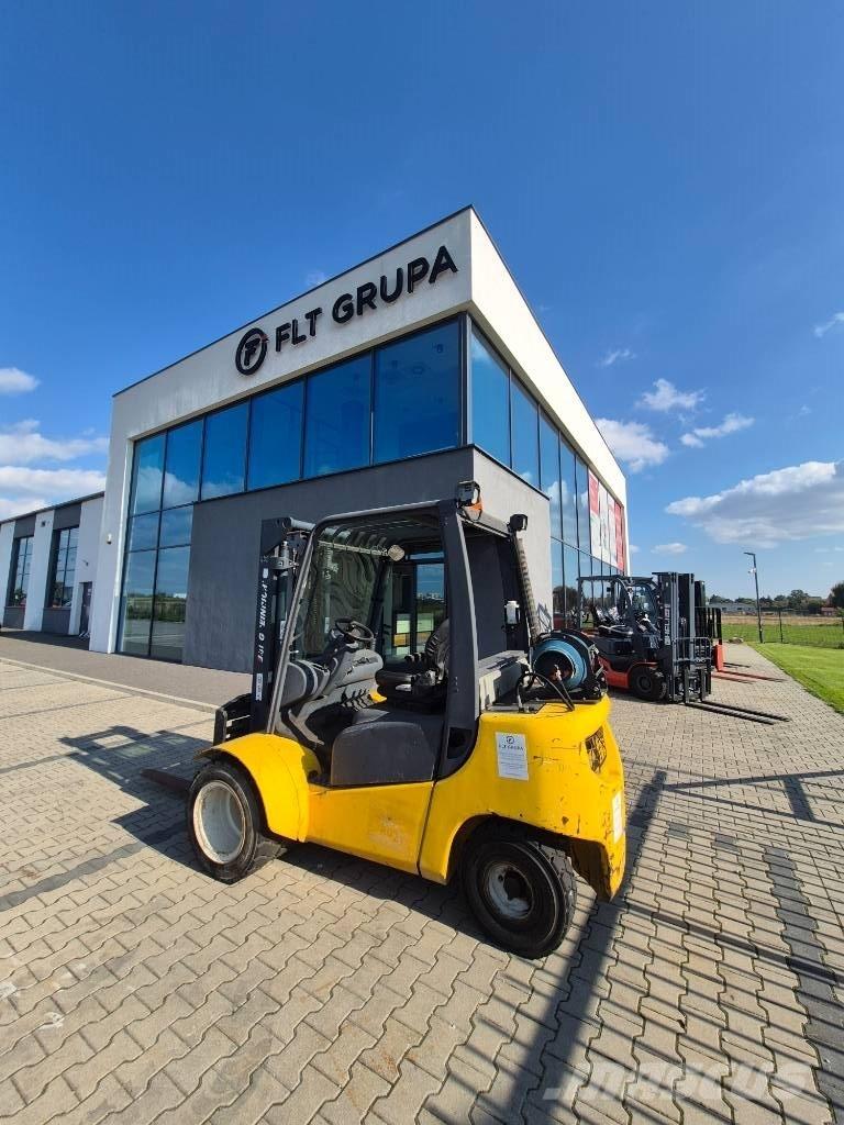 Jungheinrich TFG 430 Камиони с АГУ