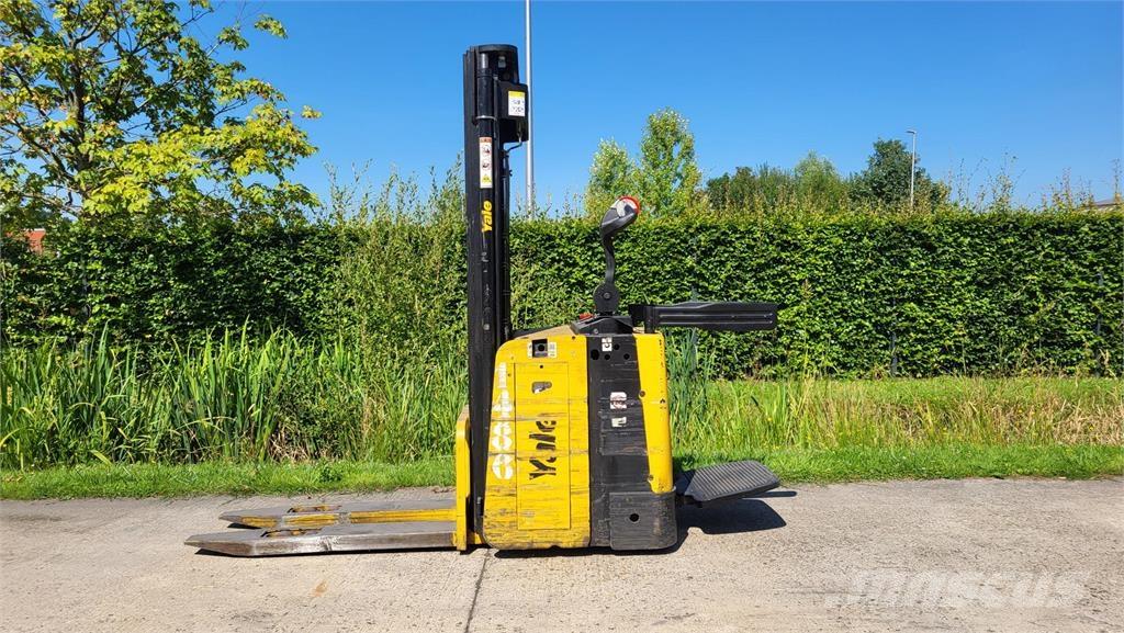 Yale MS15X 2017 Самоходни товарачи