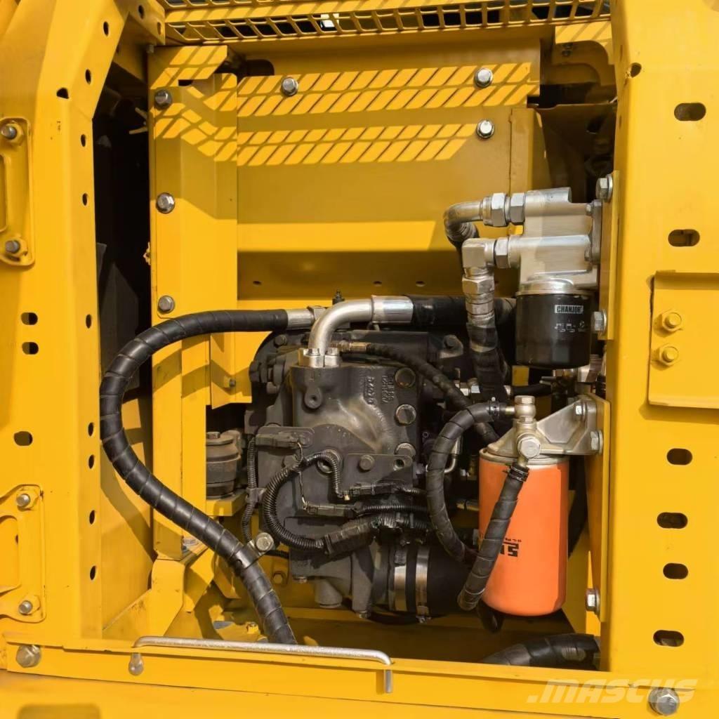 Komatsu PC 130-7 Верижен екскаватор