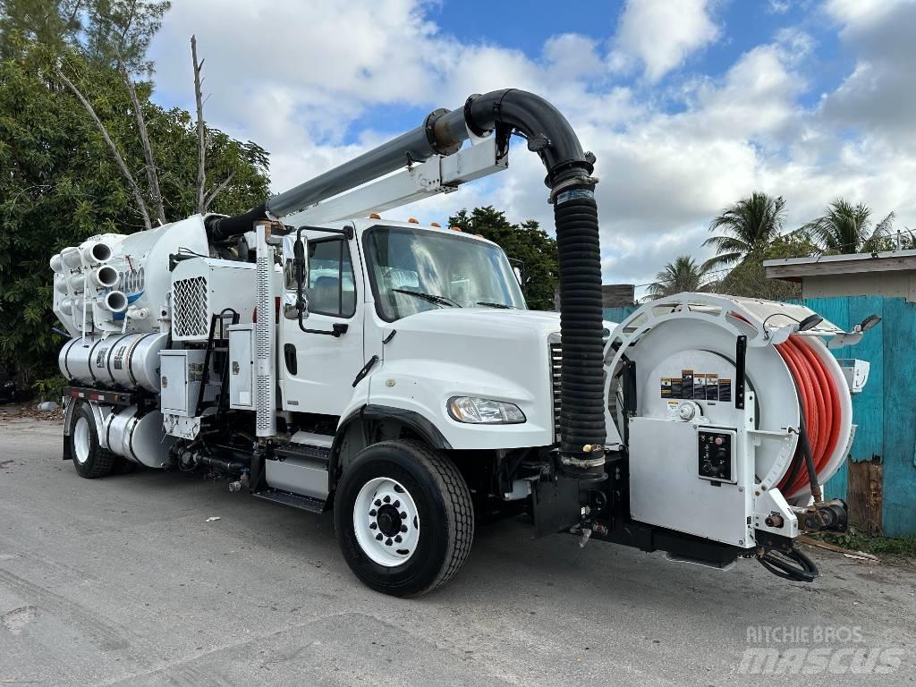 Freightliner M2 Комби / вакуум камиони
