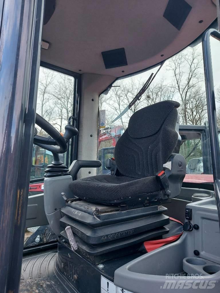 Yanmar V 100 Колесни товарачи