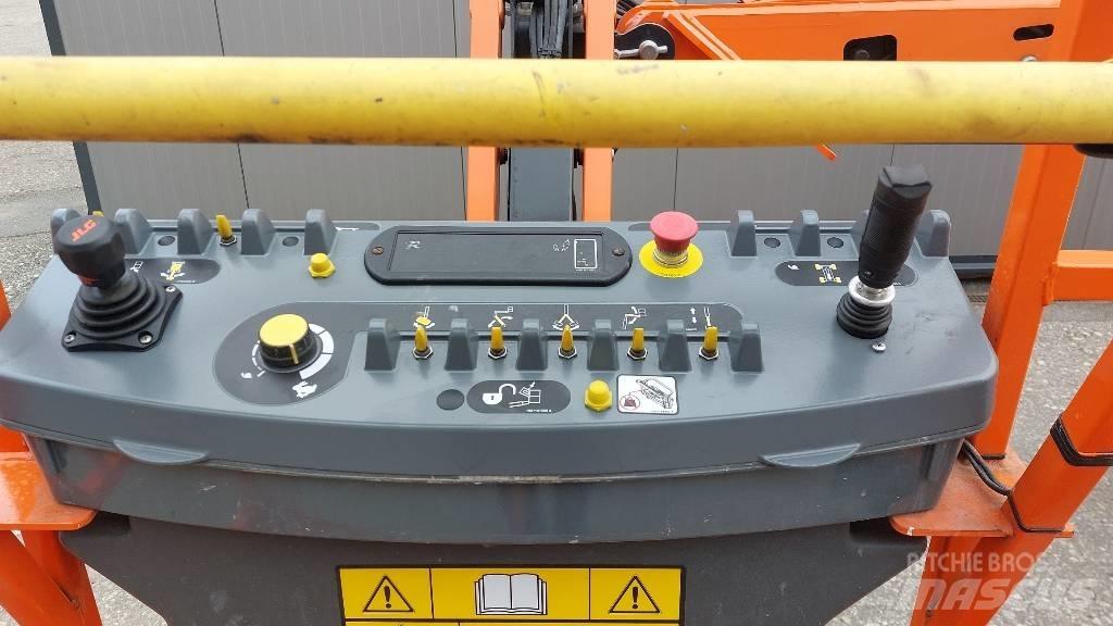 JLG E 400 AJPN Съчленени стрелови подемници