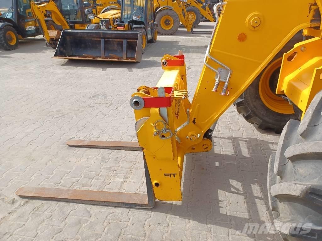 JCB 535-95 Телескопични товарачи