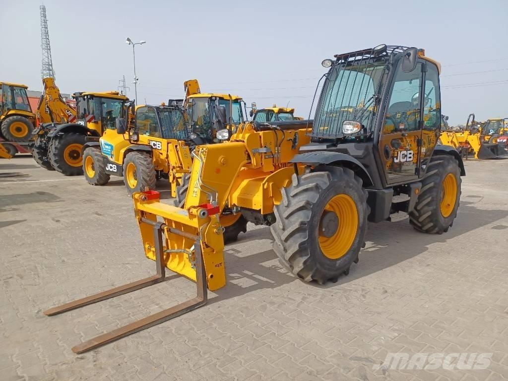 JCB 535-95 Телескопични товарачи