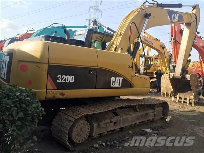 CAT 320 D Верижен екскаватор