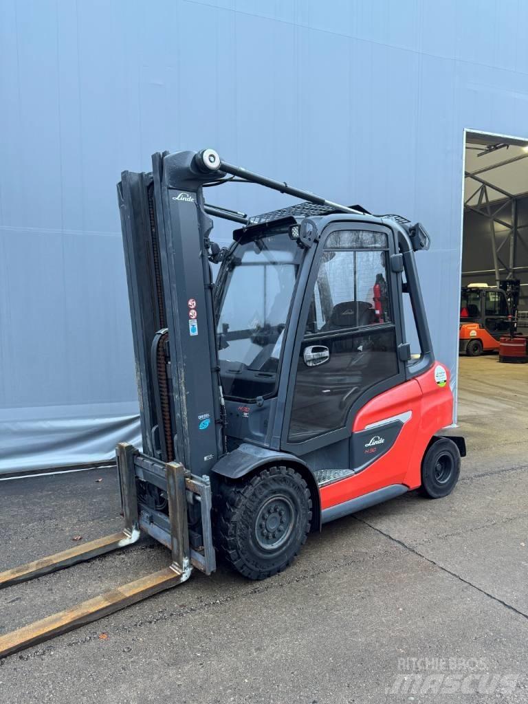 Linde H30D Дизелови камиони