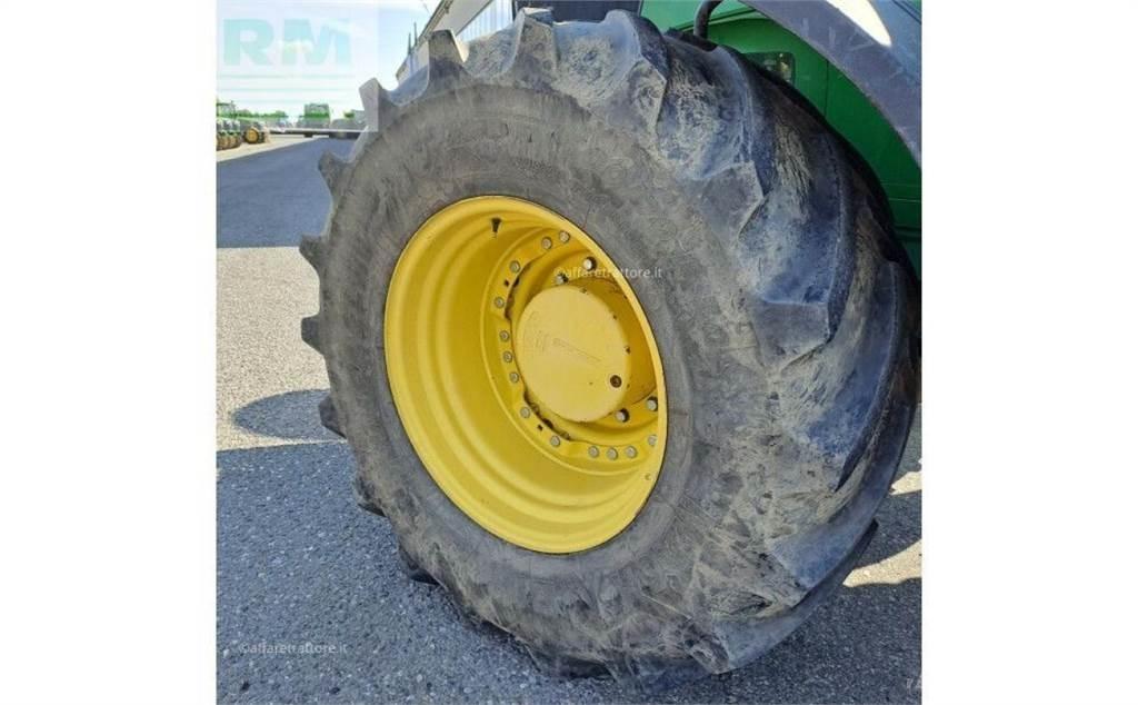 John Deere 7310 Трактори