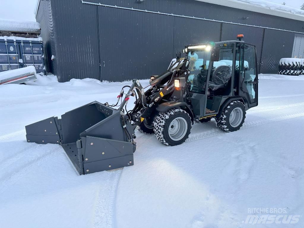 Weidemann 1260LP Компактни трактори