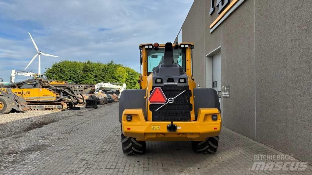 Volvo L 70 H Колесни товарачи