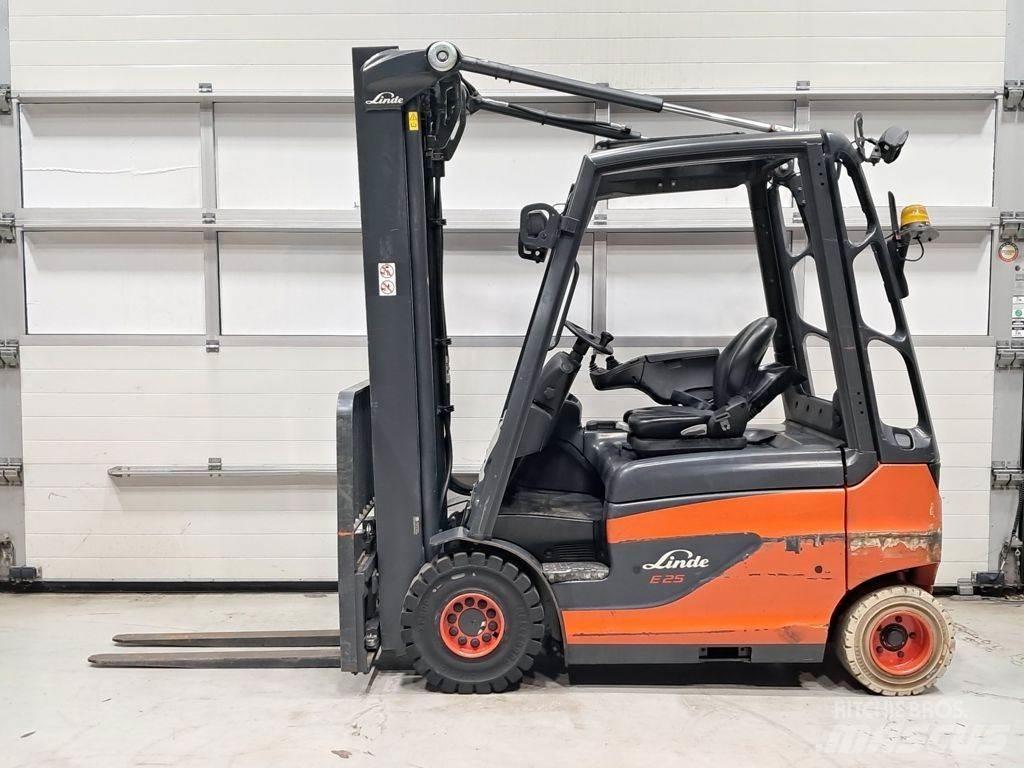 Linde E25-01 Електрически вилични кари-повдигачи