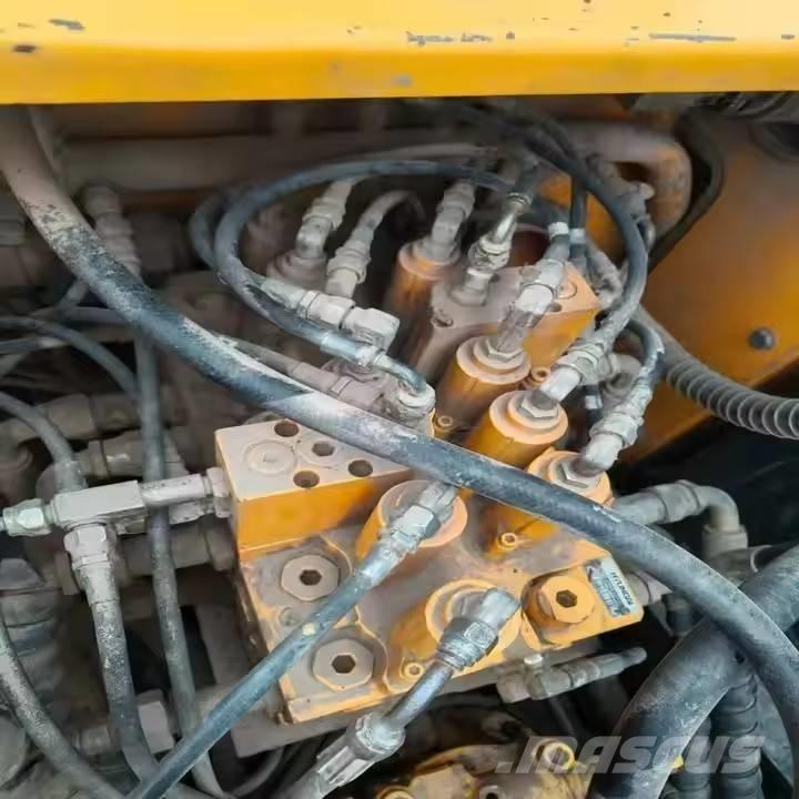 Hyundai 110 VS Верижен екскаватор