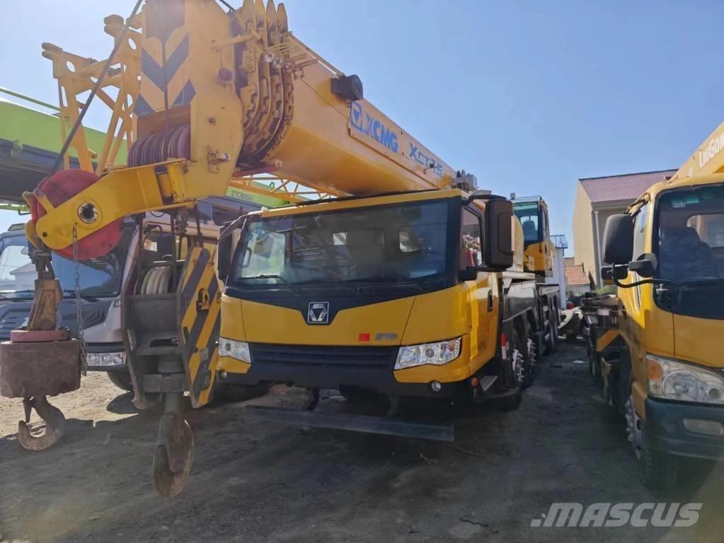 XCMG 50K Всъдеходни кранове