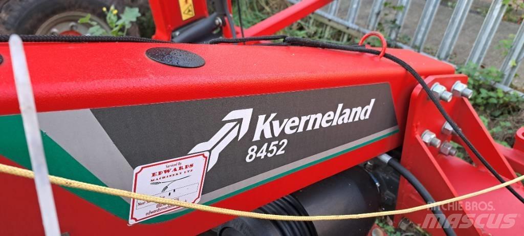 Kverneland 8452 Гребла и сенообръщачки