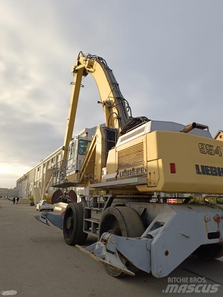 Liebherr A 954 B HD Оператори на отпадъци/индустрия
