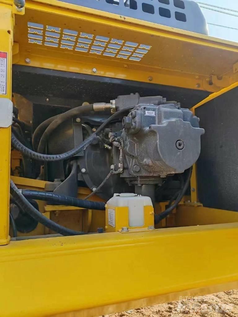 Komatsu 450-8 Верижен екскаватор