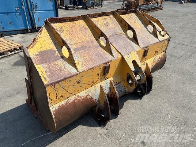 Liebherr LR 622 Кофи