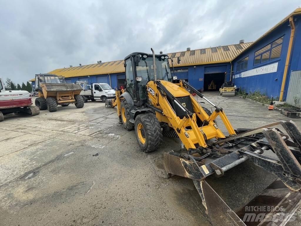 JCB 3CX Товарач със заден ексватор