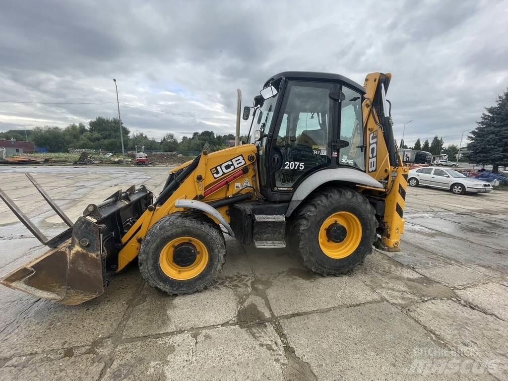 JCB 3CX Товарач със заден ексватор