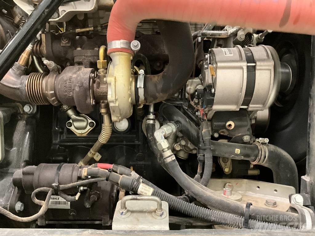 Neuson EW 100 Колесни екскаватори