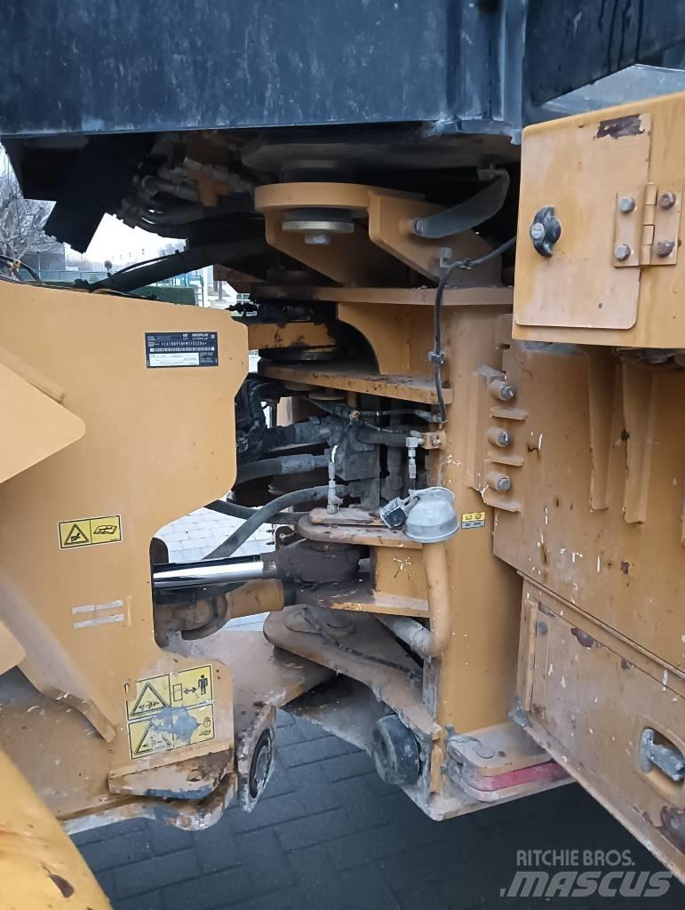 CAT 950GC Колесни товарачи