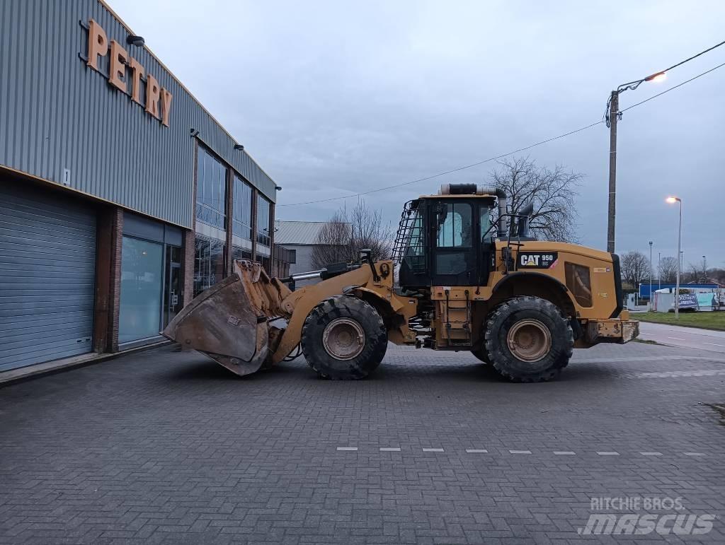 CAT 950GC Колесни товарачи