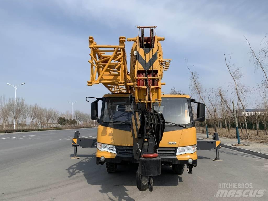 XCMG QY55KA Всъдеходни кранове