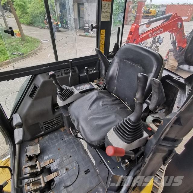 Komatsu PC 35 M-2 Мини екскаватори < 7 т