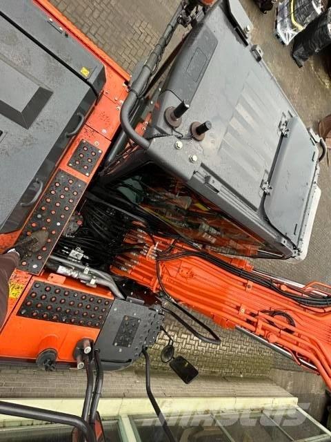 Hitachi ZX 170 W-6 Колесни екскаватори