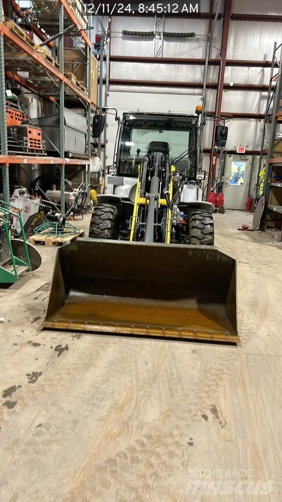 Wacker Neuson 8085 Колесни товарачи