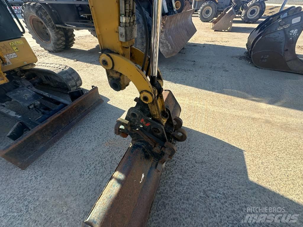 CAT 301.8 Мини екскаватори < 7 т