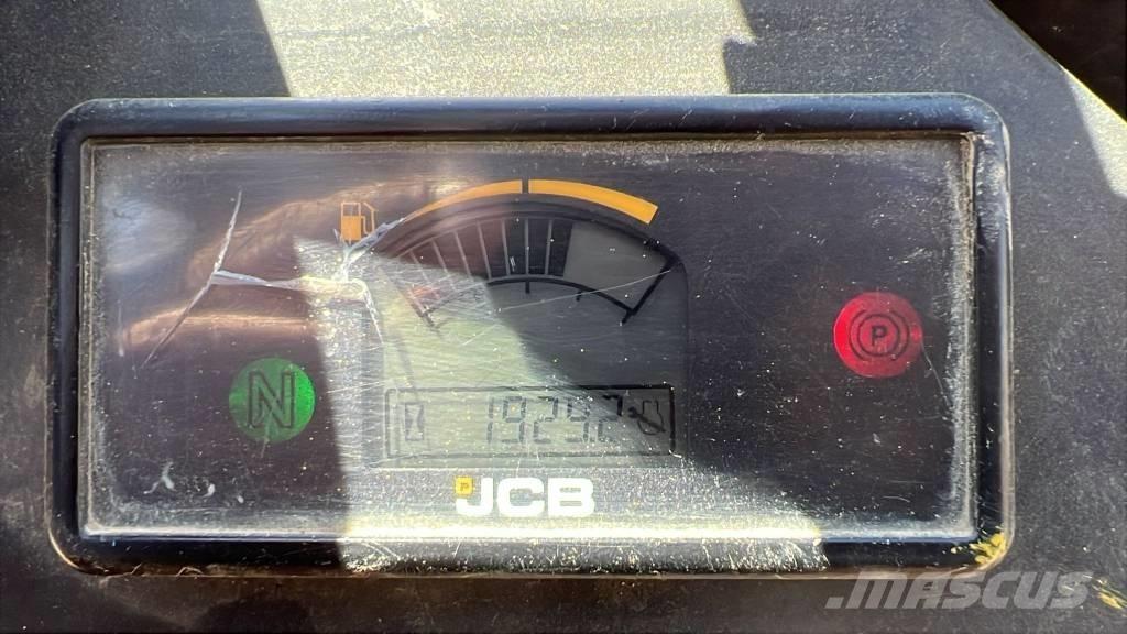 JCB 9TFT Странични самосвали