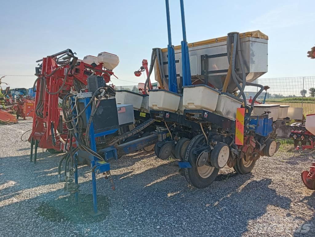 Kinze 3000 Сеялки