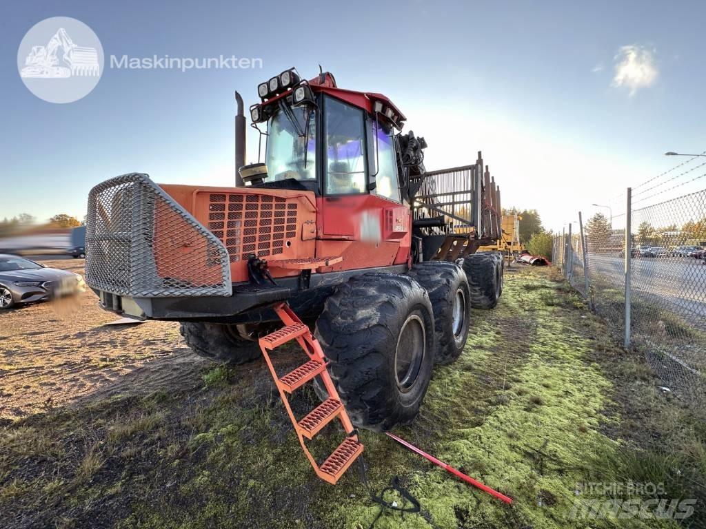 Valmet 890.3 Форуардери