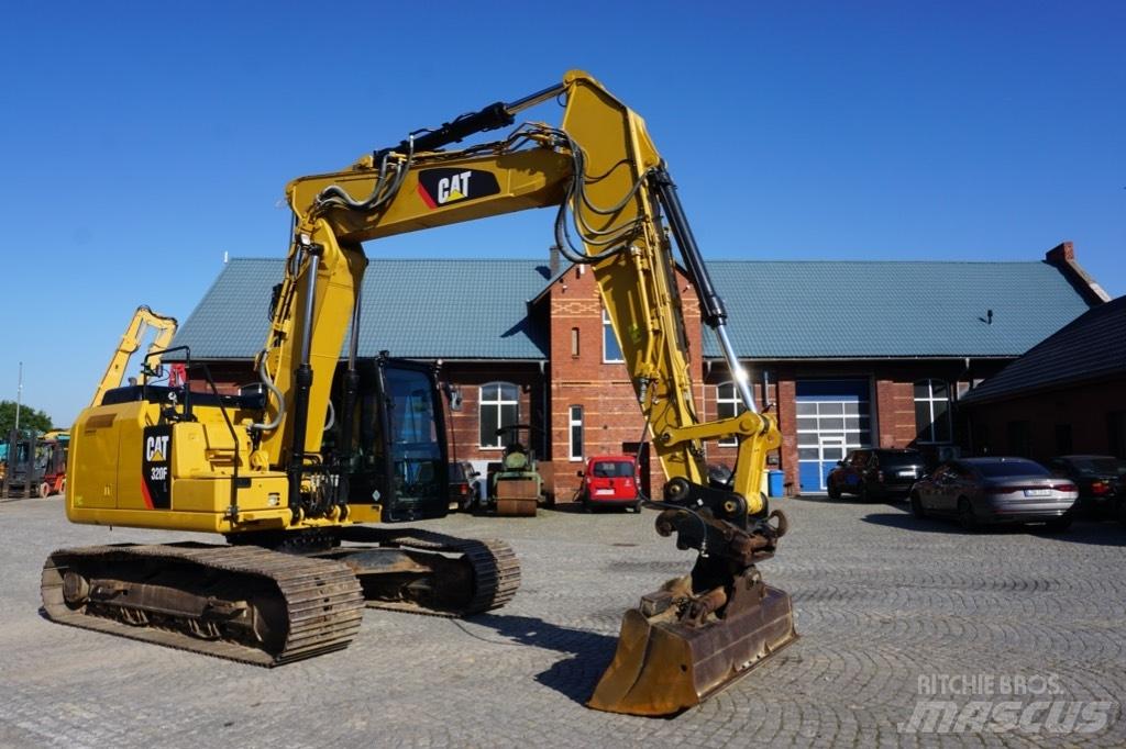 CAT 320 FL Верижен екскаватор