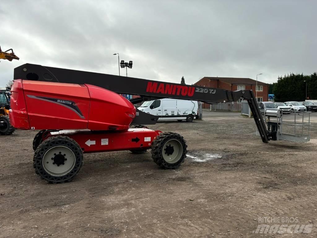Manitou 220 TJ Телескопични повдигачи
