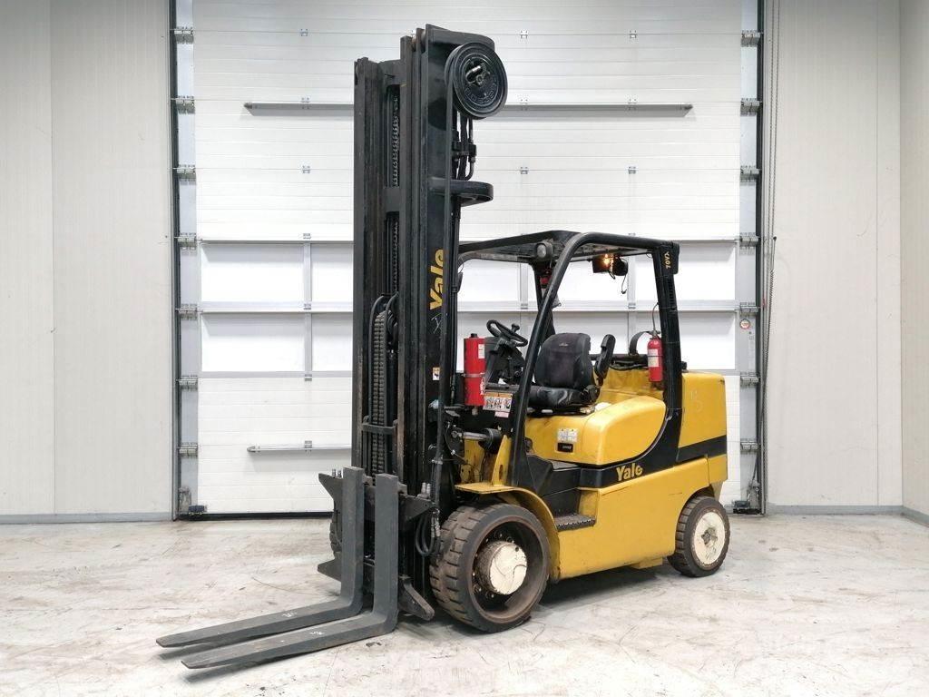 Yale VX70 Камиони с АГУ