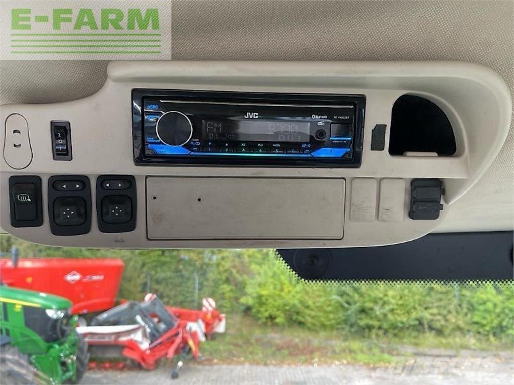 John Deere 6130 r Трактори