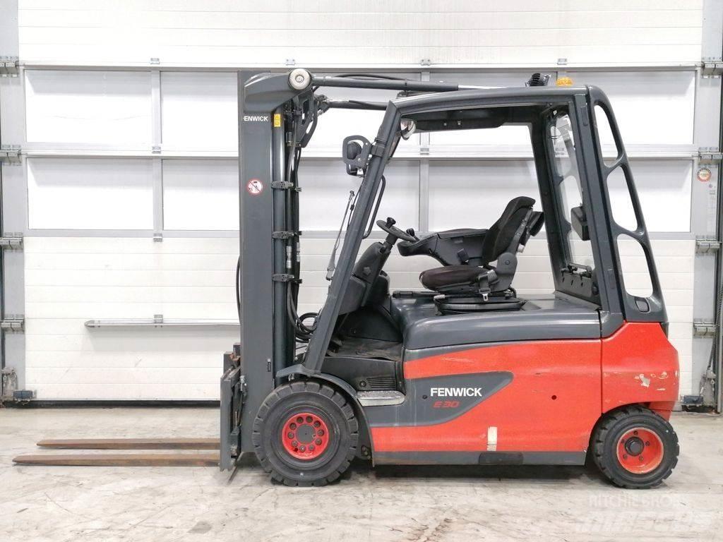 Linde E30L-01 Електрически вилични кари-повдигачи