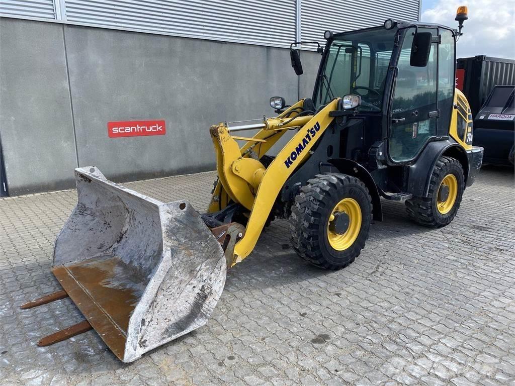 Komatsu WA70M-8EO Многофункционални товарачи
