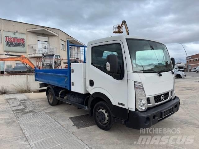 Nissan CABSTAR 35.14 Пикапи