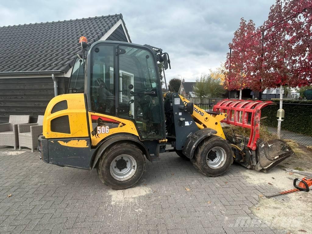 Mustang AL 506 Cab Многофункционални товарачи