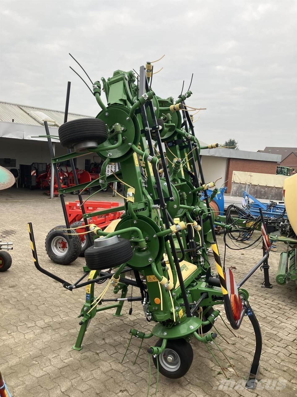 Krone Vendro 1020 Гребла и сенообръщачки
