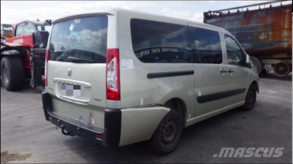 Peugeot Expert 3 Фургони
