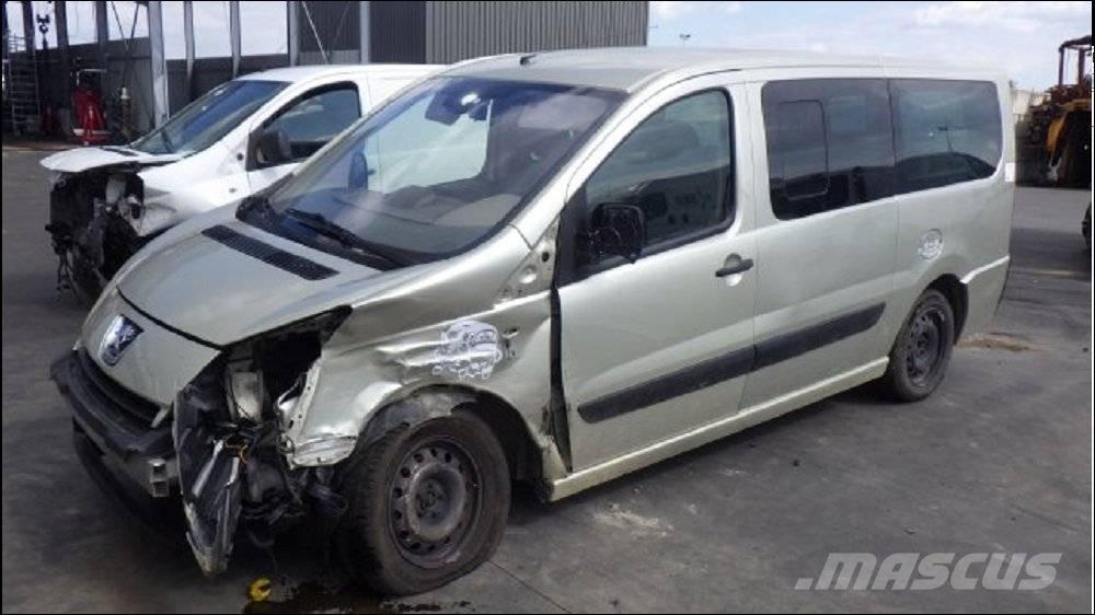 Peugeot Expert 3 Фургони
